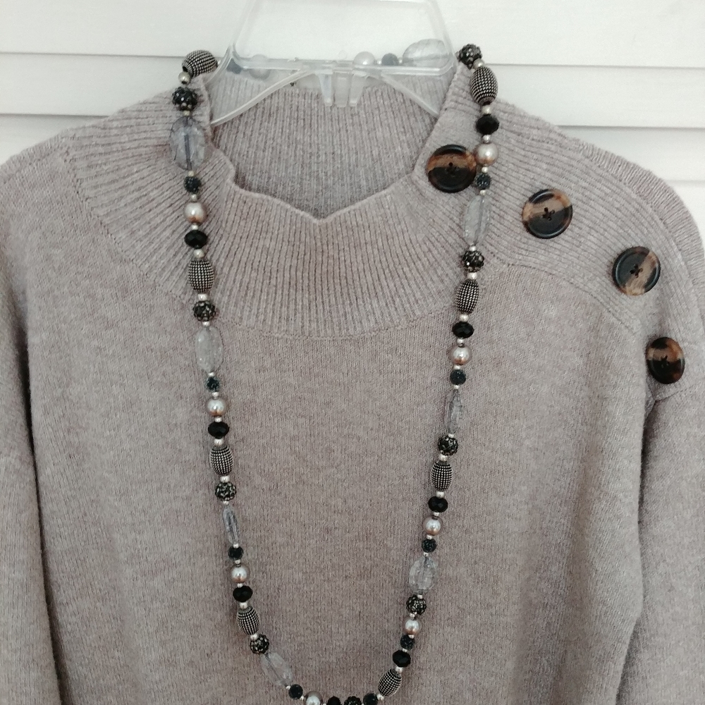 Black, White & Clear Beaded Necklace